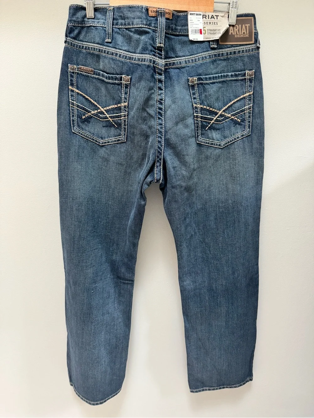 NWT! Ariat M5 Jeans Men’s 36x32  Med Wash Straight Fit Straight Leg Denim Work